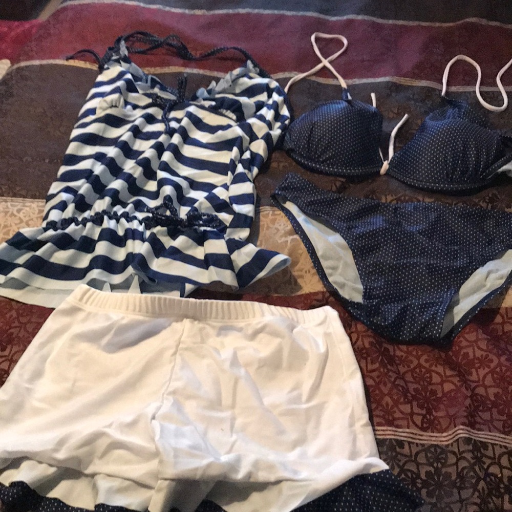 New 4pc swimset